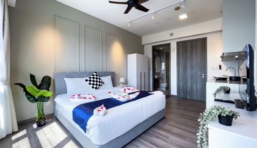 Royal Room