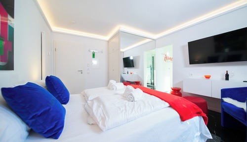 Deluxe Apartment, Kitchen, Garden View