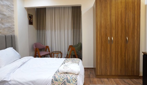 Luxury Room, 2 Double Beds, City View, Garden Area