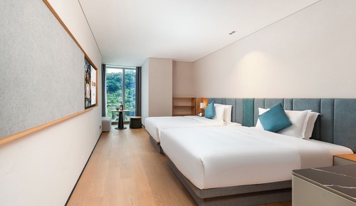 Pagoda Theme Triple Room