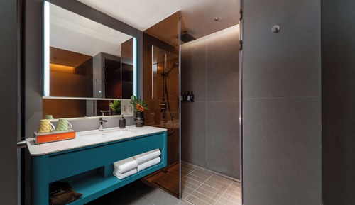 Luxury Twin Room, River View