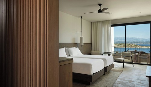 Executive Room, 1 King Bed, Non Smoking, Sea View (Balcony)