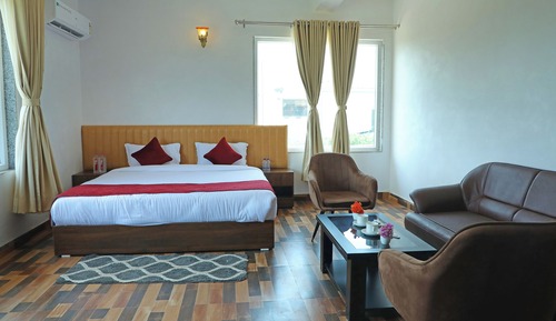 Deluxe Double Room, Garden View