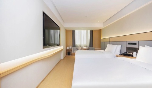 Luxury Twin Room