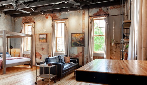 Luxury Studio Suite, Courtyard View