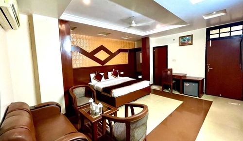 Family Suite, City View