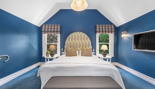 Suite, 1 King Bed, Garden View