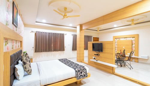 Luxury Room, Hill View