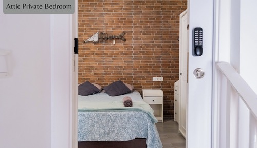 Classic Penthouse, Patio, Courtyard View