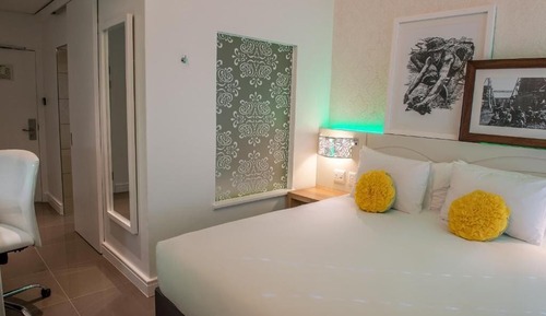 Superior Room, 1 King Bed