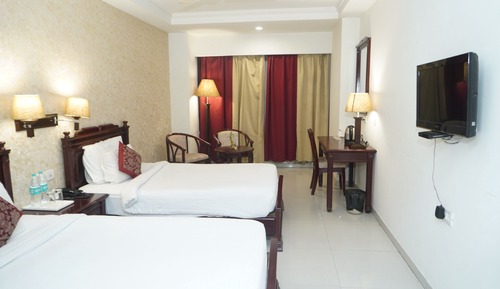 Deluxe Double Room, City View