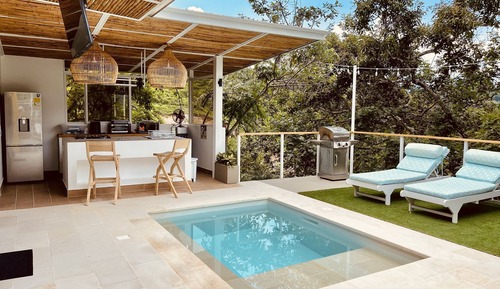 Luxury Cabin, Mountain View