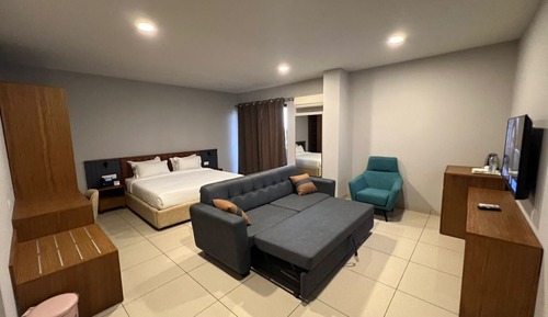 Junior Double Room, Balcony, Garden View