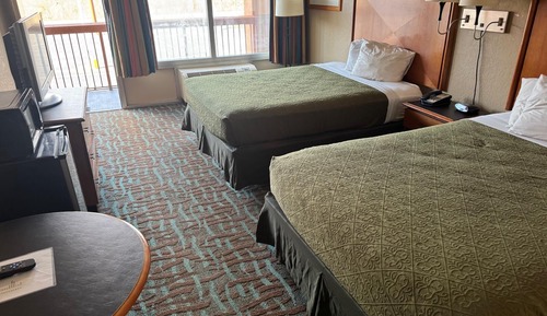 Room, 2 Queen Beds, Smoking