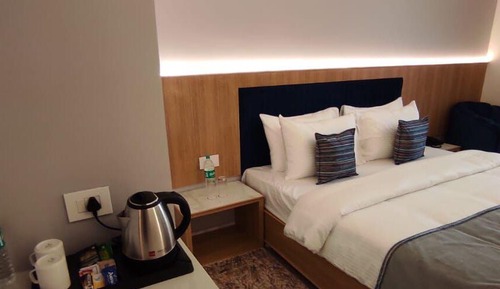 Executive Double Room, City View