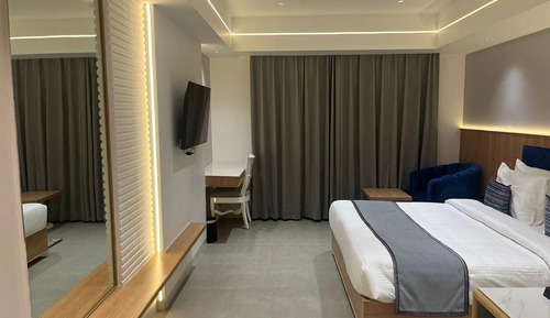 Standard Double or Twin Room, City View