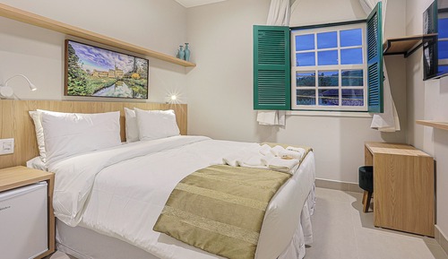 Comfort Room, 1 Queen Bed