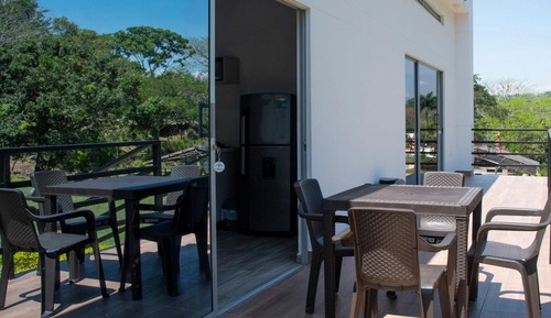 Family Cabin, Garden View