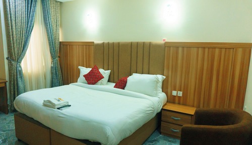 Standard Single Room, 1 Large Twin Bed, City View