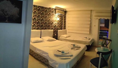 Family Double or Twin Room, Beach View