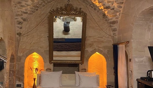 Deluxe Suite, 1 Bedroom, City View