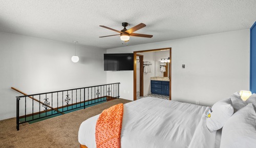 House, 2 Bedrooms, Kitchen