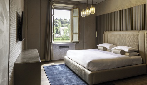 Panoramic Suite, River View