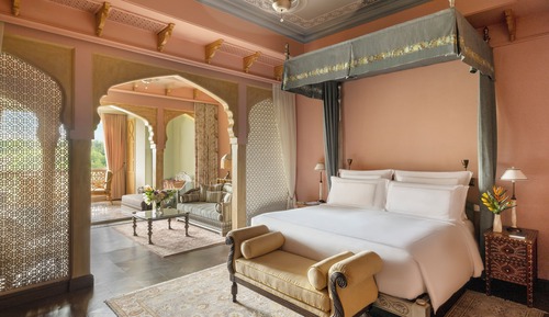 Junior Suite, 1 King Bed