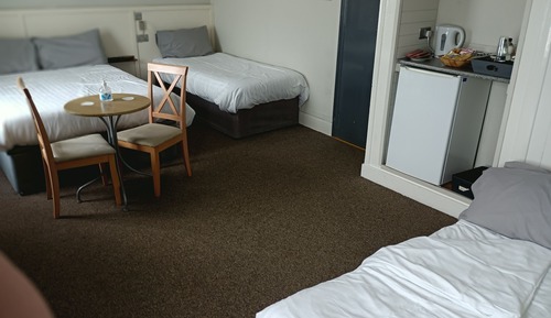 Classic Quadruple Room