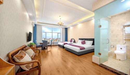 Comfort Triple Room