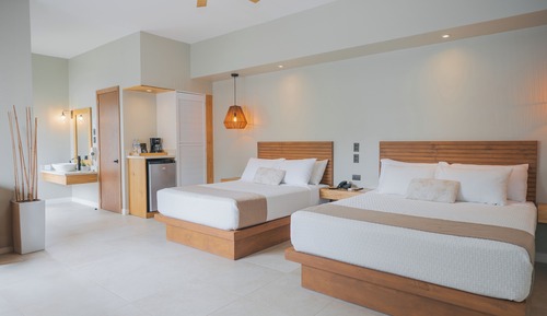 Pool Front Queen and Full