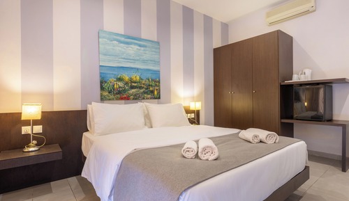 Standard Room with Pool View