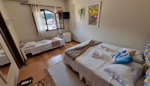 Quarto Triplo Superior