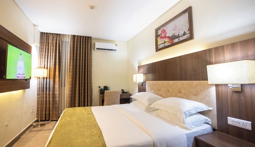 Standard Suite