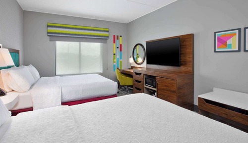 Room, 2 Queen Beds, Refrigerator & Microwave