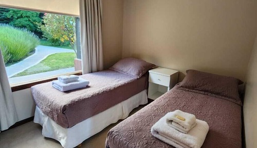 Family House, Bay View