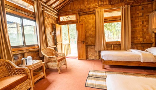 Serenity Deluxe Twin Cottage AC