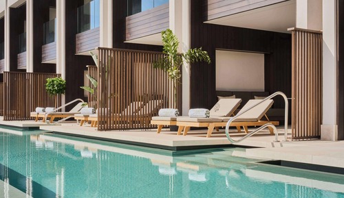 Junior Suite (Swim Up - Adults only)