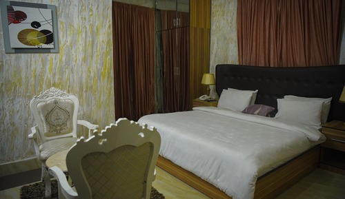 Luxury Room