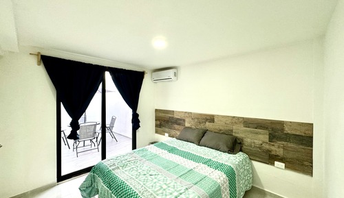 Apartment, 2 Bedrooms, Accessible, Patio