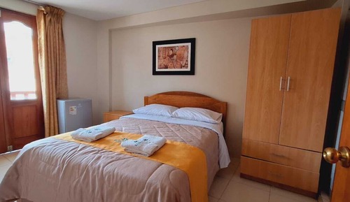 Basic Studio Suite, Hot Tub, City View