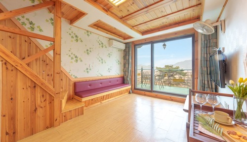 Basic Room, 1 Bedroom (301)