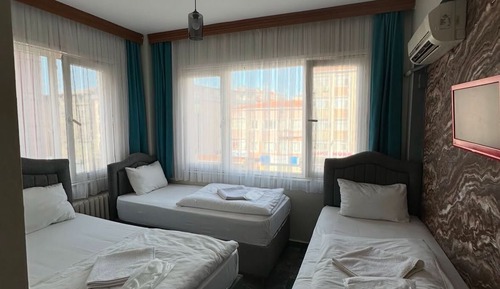 Standard Triple Room, Multiple Beds