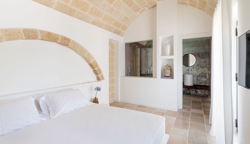 Superior Room, 1 King Bed, Private Pool, Garden View