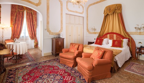 Villa (Suite Villa Liz Taylor)