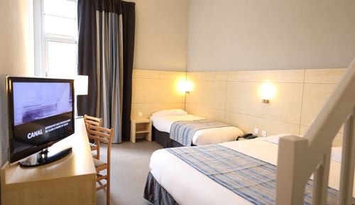 Family Quadruple Room, Multiple Beds