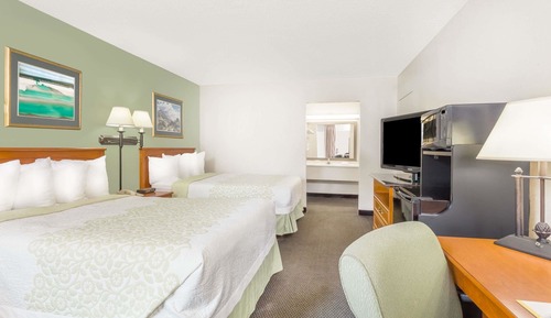 Room, 2 Queen Beds, Non Smoking