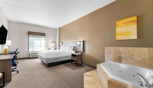 Suite, 1 King Bed
