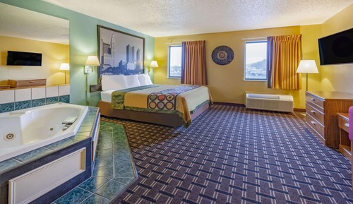 Studio Suite, 1 King Bed, Non Smoking, Jetted Tub