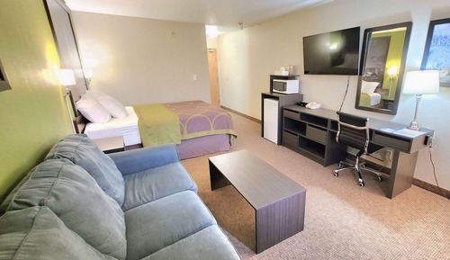 Business Room, 1 Queen Bed with Sofa bed, Non Smoking